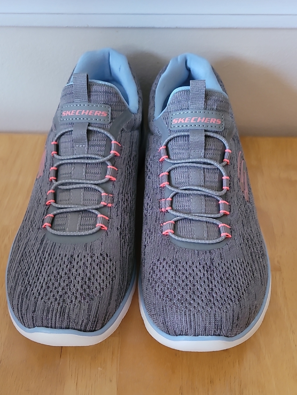 Skechers Memory Foam Summits Fun Flare Sneakers - Picture 4 of 9